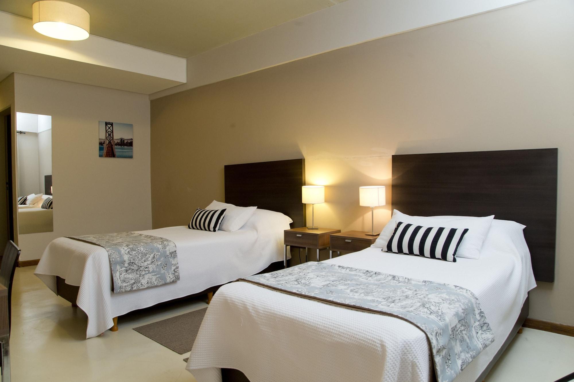Casa Campus Pilar 3*