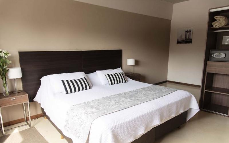 Casa Campus Pilar 3*